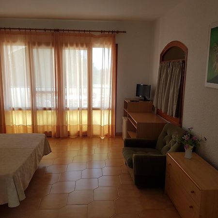 The Sea Garden Hotel Л'Ампола Екстериор снимка