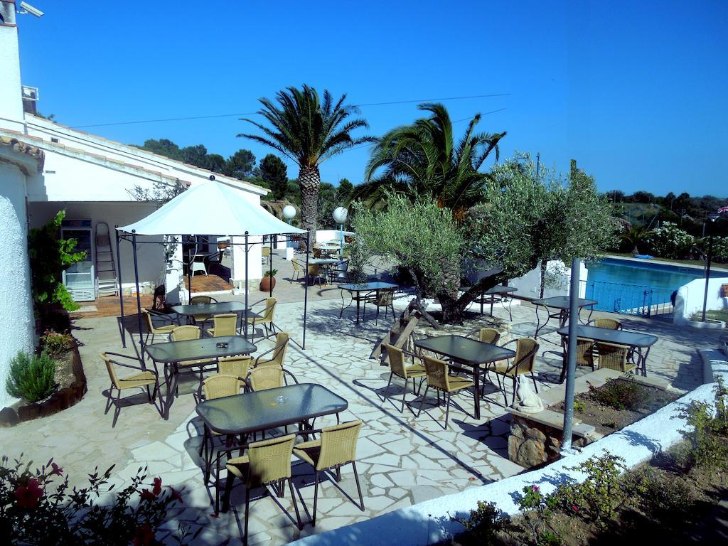 The Sea Garden Hotel Л'Ампола Екстериор снимка